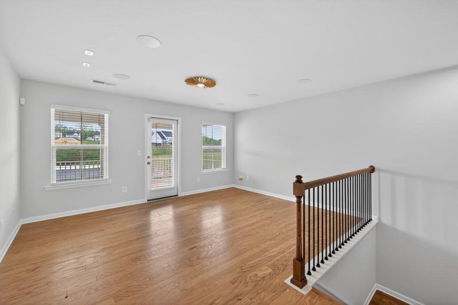 Spacious, unfurnished interior of a new home in Reunion, Flowery Branch (Image 29).
