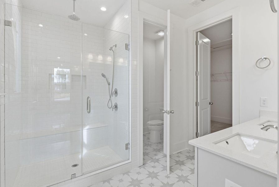 Furnished interior view inside a new home in , Ravenel (Image 12).