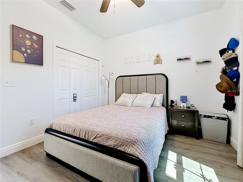 Furnished interior view inside a new home in , Dunnellon (Image 34).