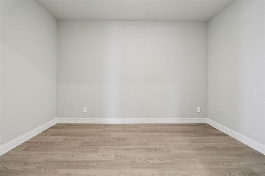 Spacious, unfurnished interior of a new home in Lakehaven - Premier Series, Farmersville (Image 12).