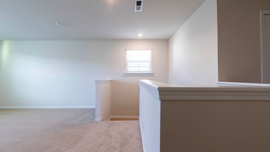Spacious, unfurnished interior of a new home in Middleton, Greensboro (Image 21).