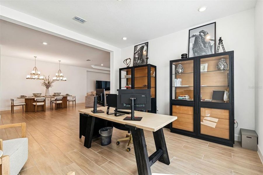 Furnished interior view inside a new home in , Wesley Chapel (Image 56). Furnished interior view inside a new home in , Wesley Chapel (Image 56).