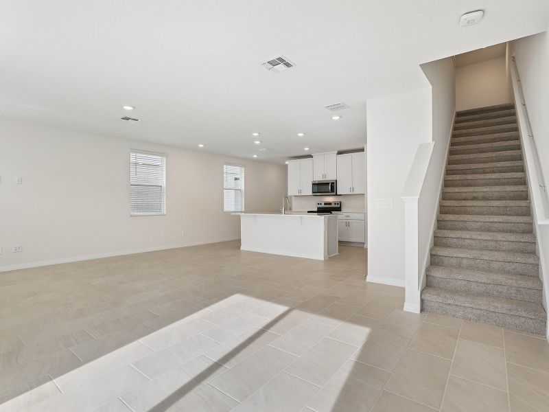 Spacious, unfurnished interior of a new home in The Meadow at Crossprairie Townes, St. Cloud (Image 12).