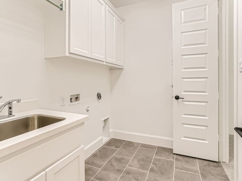 Plan 1629 Laundry Room Representative Image