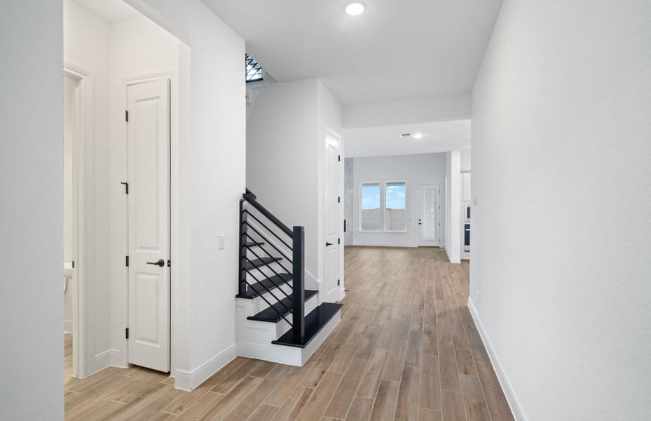 Image 30 of a home in Valencia. Image 30 of a home in Valencia.