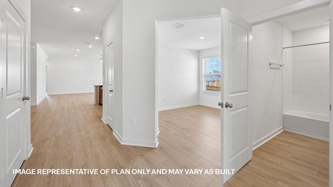 Representative unfurnished interior of a home built from the The Lakeway by D.R. Horton in Rosenbusch Ranch, Leander (Image 13). Representative unfurnished interior of a home built from the The Lakeway by D.R. Horton in Rosenbusch Ranch, Leander (Image 13).