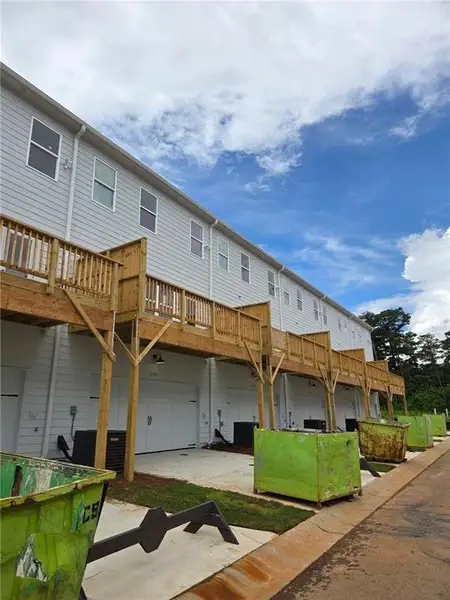 Exterior details and patio area of a home in Old Salem Crossing, Conyers (Image 26).