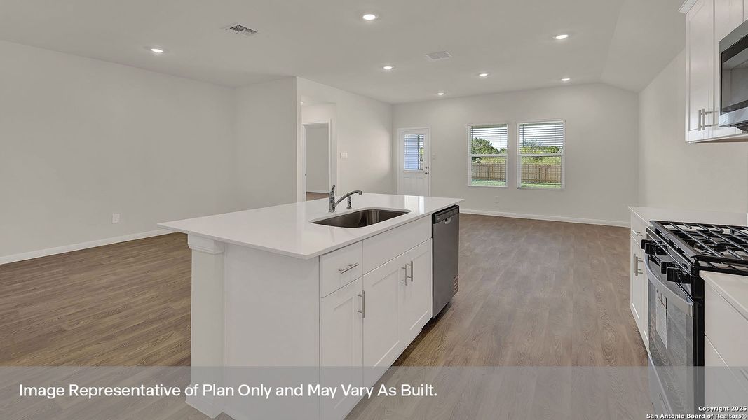Furnished interior view inside a new home in Paramount, Kyle (Image 7).