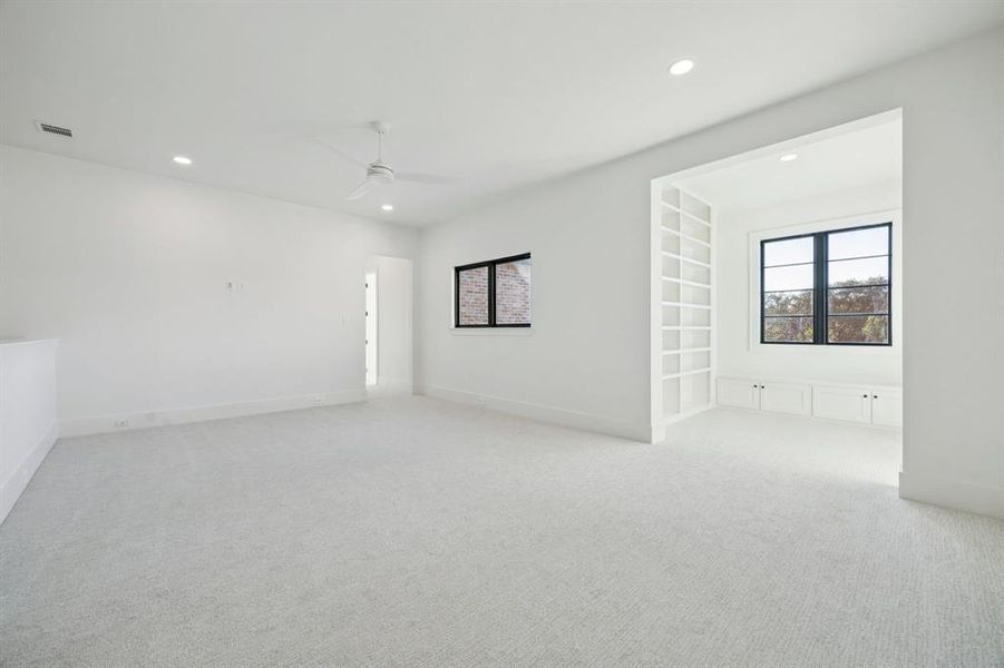Spacious, unfurnished interior of a new home in , Keller (Image 20).
