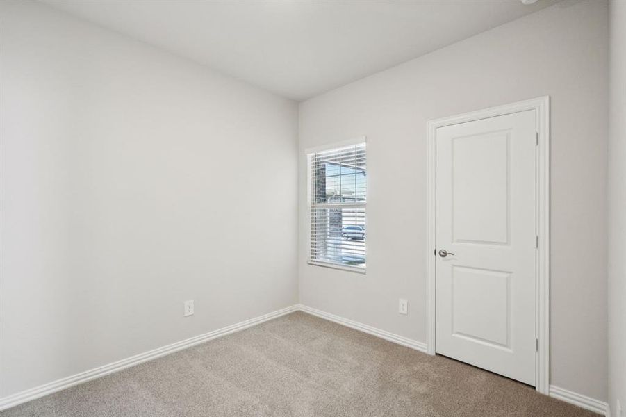 Photo is not of the actual home, but is an inspirational photo of builder’s model home and may depict options, furnishings, and/or decorator features that are not included. Photo is not of the actual home, but is an inspirational photo of builder’s model home and may depict options, furnishings, and/or decorator features that are not included.