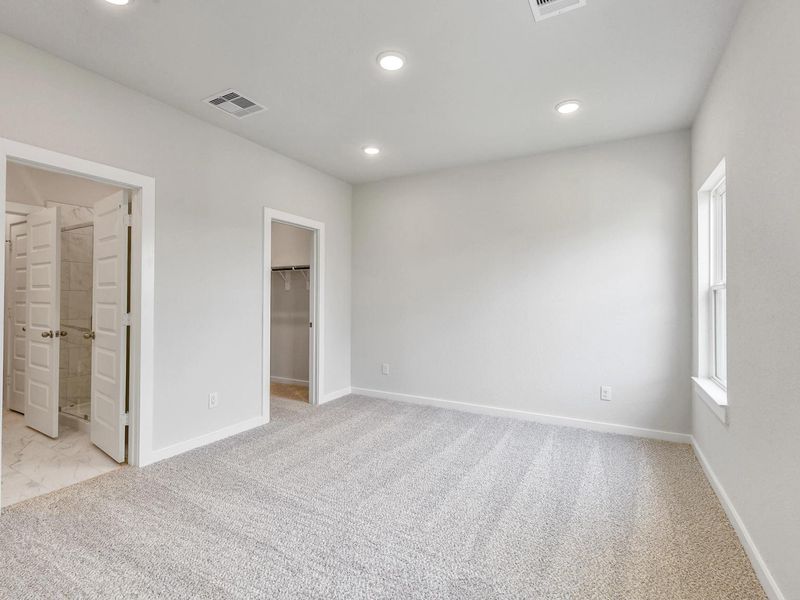 Spacious, unfurnished interior of a new home in Windmill Estates, Magnolia (Image 24).