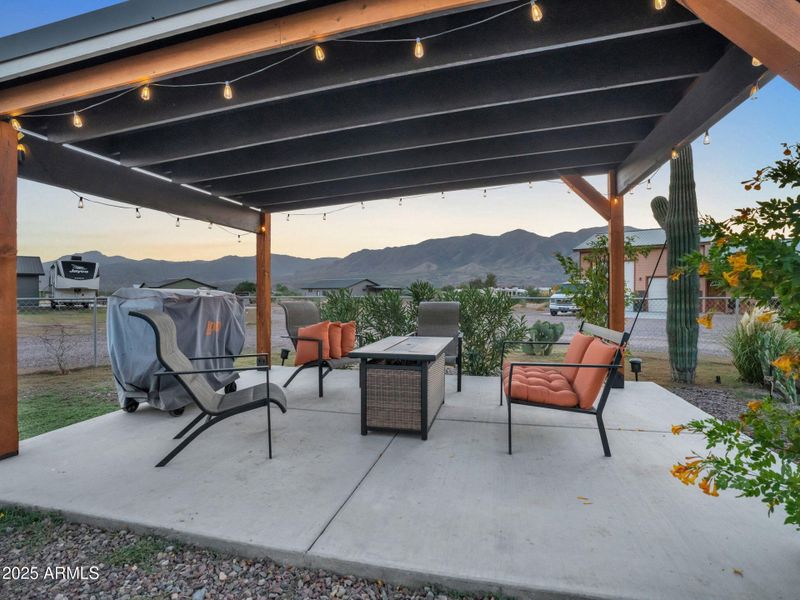 40-web-or-mls-TimberCreekImageryTwilight