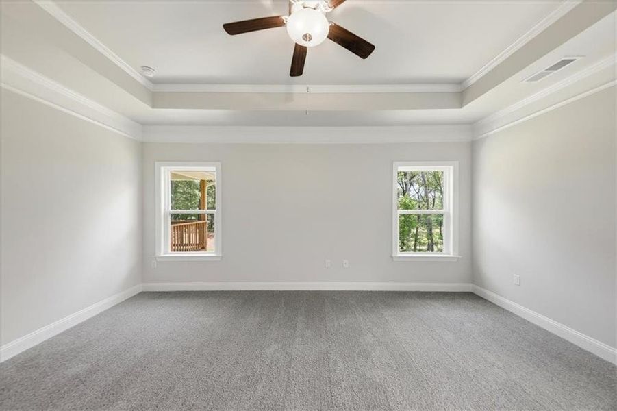 Spacious, unfurnished interior of a new home in Tuscany Hills, Douglasville (Image 29).