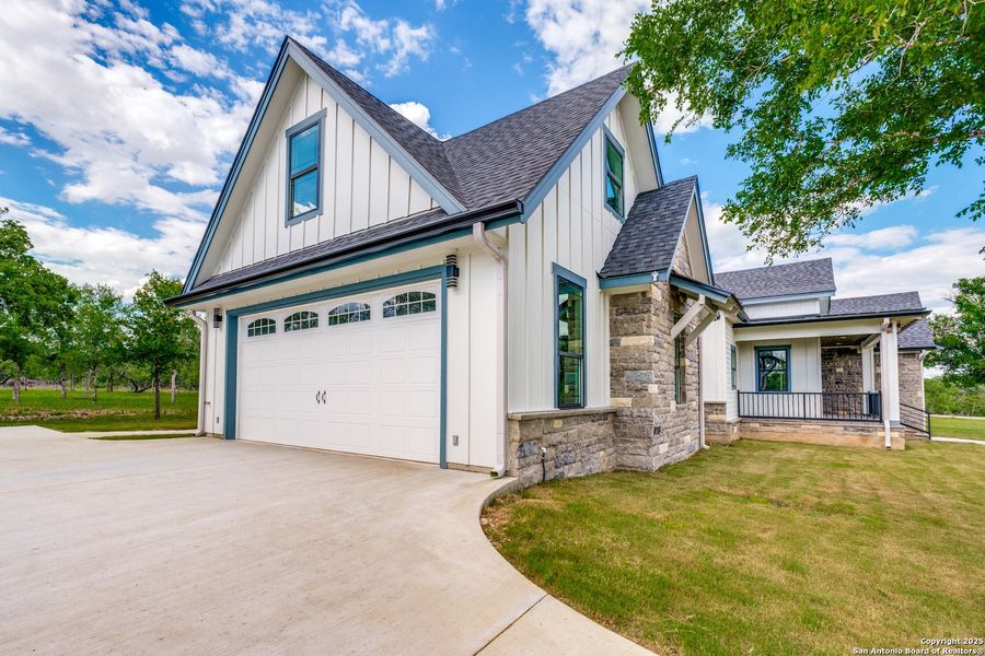 Front exterior of a new home in , Gonzales, TX, highlighting curb appeal (Image 27). Front exterior of a new home in , Gonzales, TX, highlighting curb appeal (Image 27).