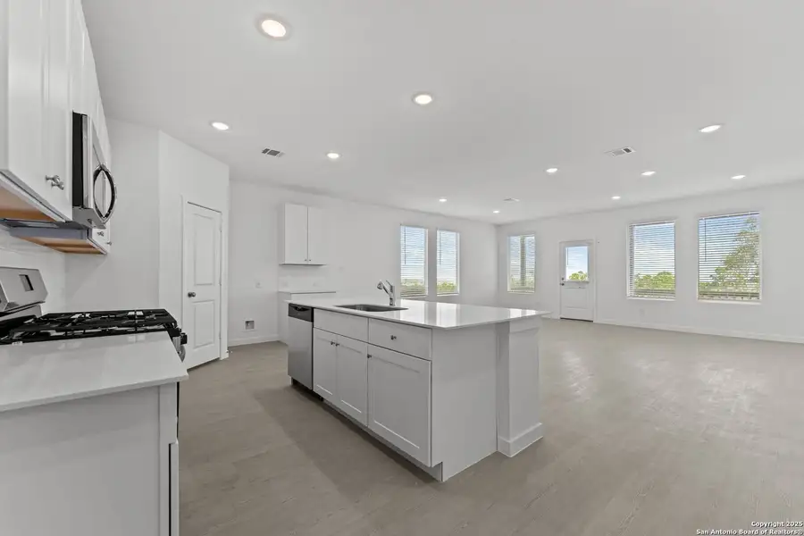 Furnished interior view inside a new home in Waterwheel: Coastline Collection, San Antonio (Image 7). Furnished interior view inside a new home in Waterwheel: Coastline Collection, San Antonio (Image 7).