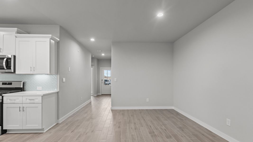 Representative furnished interior of a home built from the LAS CRUCES by D.R. Horton in Northwest Passage, Midland (Image 6). Representative furnished interior of a home built from the LAS CRUCES by D.R. Horton in Northwest Passage, Midland (Image 6).