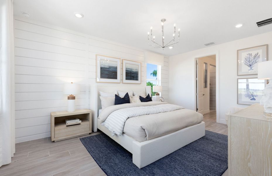 Representative furnished interior of a home built from the Mahogany Grand by Pulte Homes in Lakehaven Estates, Clermont (Image 17). Representative furnished interior of a home built from the Mahogany Grand by Pulte Homes in Lakehaven Estates, Clermont (Image 17).