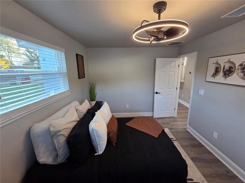 Furnished interior view inside a new home in , Plant City (Image 50).