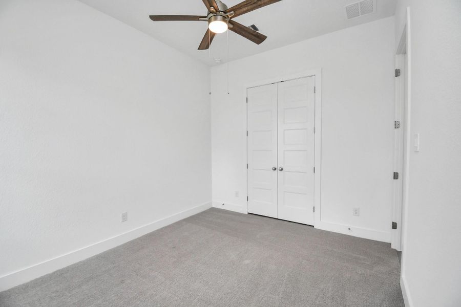 Spacious, unfurnished interior of a new home in Arabella on the Prairie: Signature Collection, Richmond (Image 14).