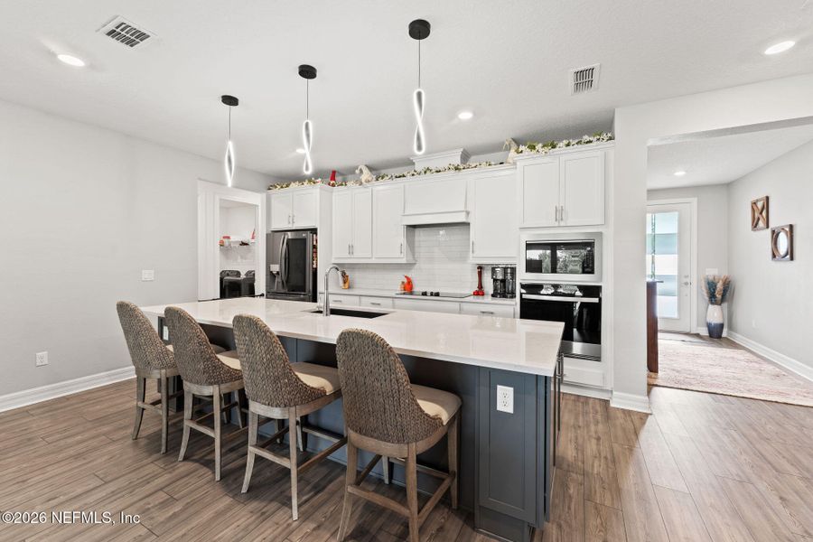 Furnished interior view inside a new home in Bradley Creek, Green Cove Springs (Image 6). Furnished interior view inside a new home in Bradley Creek, Green Cove Springs (Image 6).