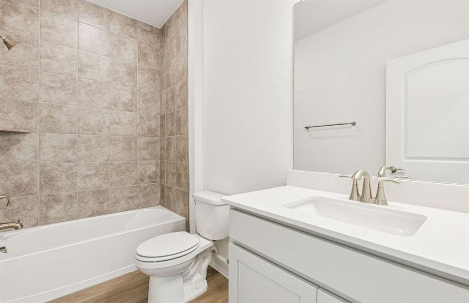 Spacious secondary bathroom with premium finishes Spacious secondary bathroom with premium finishes