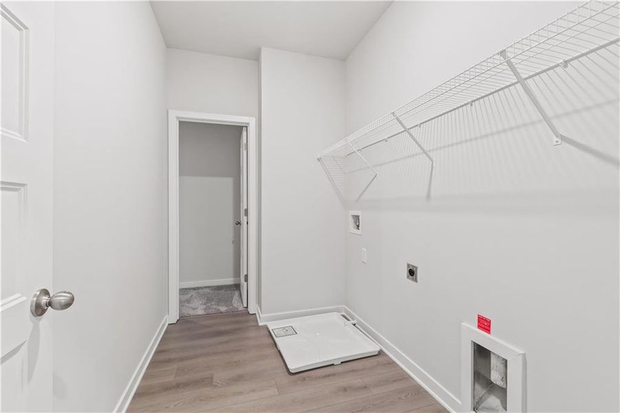 Spacious, unfurnished interior of a new home in Rosewood Lake Estates, Hoschton (Image 37).