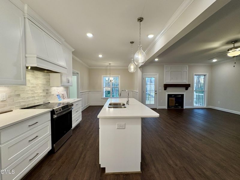 09ff7866-c6bc-4a71-bd37-487be176f36b