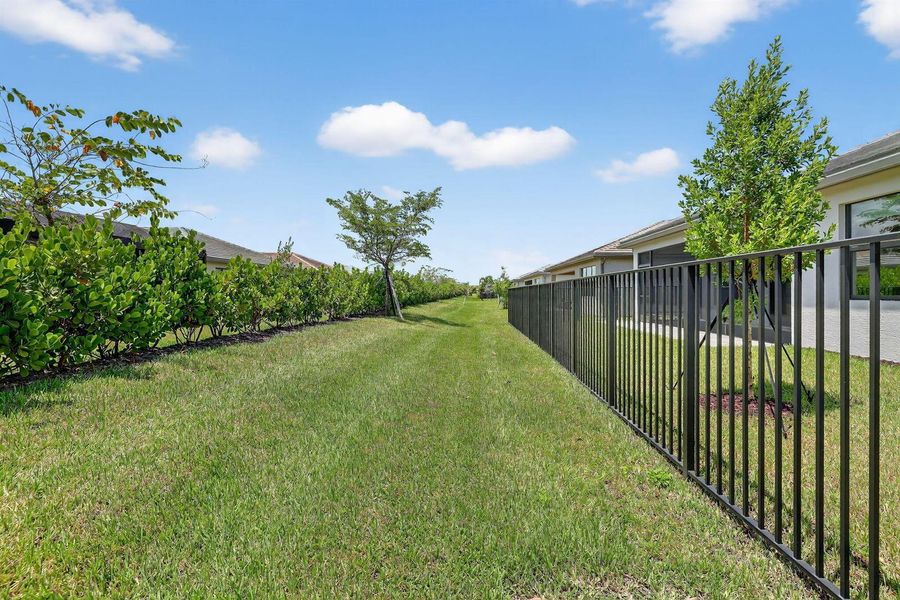 35-web-or-mls-3A5A7353 35-web-or-mls-3A5A7353