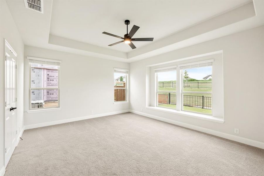 Spacious, unfurnished interior of a new home in Devonshire Classic 60-65, Forney (Image 33). Spacious, unfurnished interior of a new home in Devonshire Classic 60-65, Forney (Image 33).
