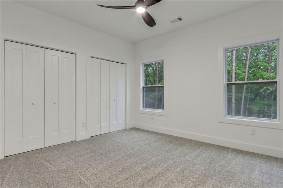 Spacious, unfurnished interior of a new home in , Waleska (Image 28).