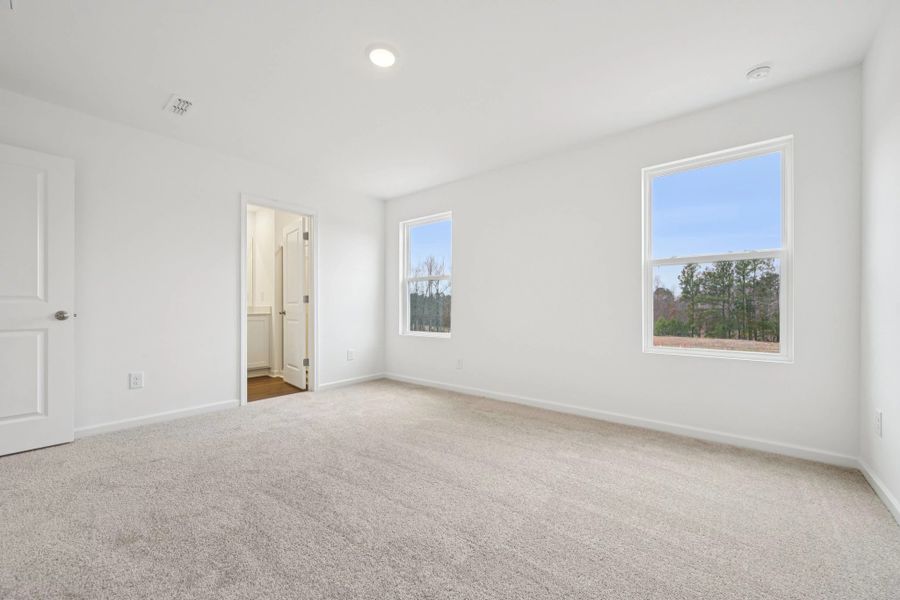 Spacious, unfurnished interior of a new home in Towns at The Point, Rolesville (Image 26).