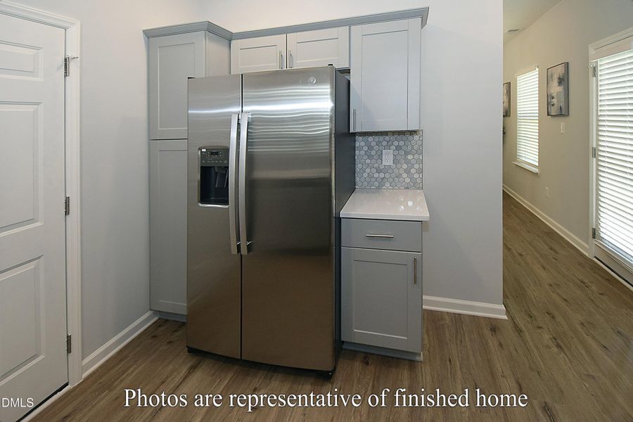 Kitchen refrigerator Kitchen refrigerator
