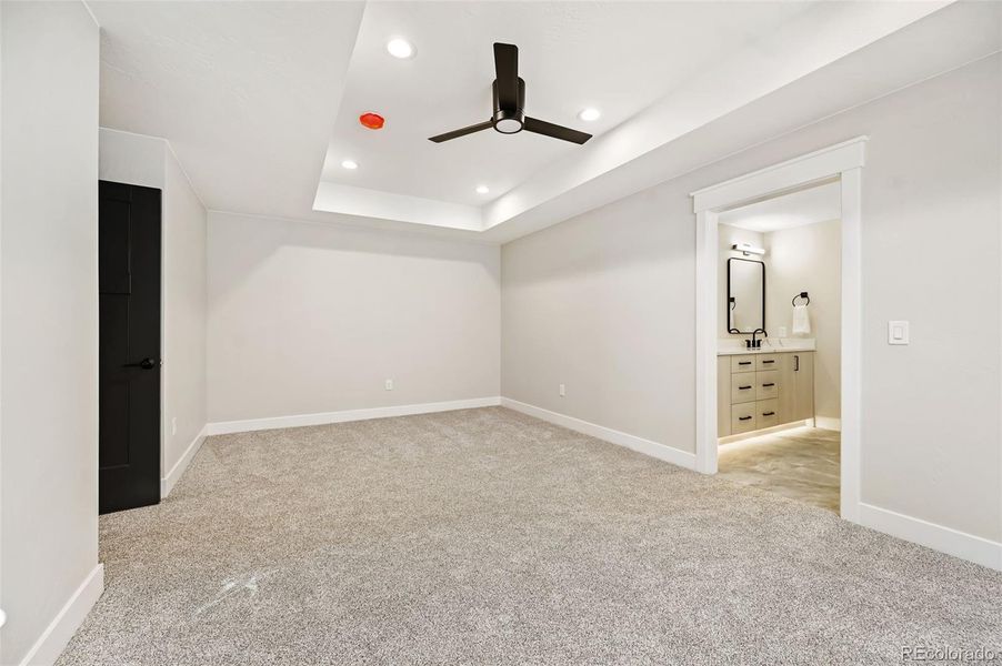 Spacious, unfurnished interior of a new home in , Colorado Springs (Image 18).