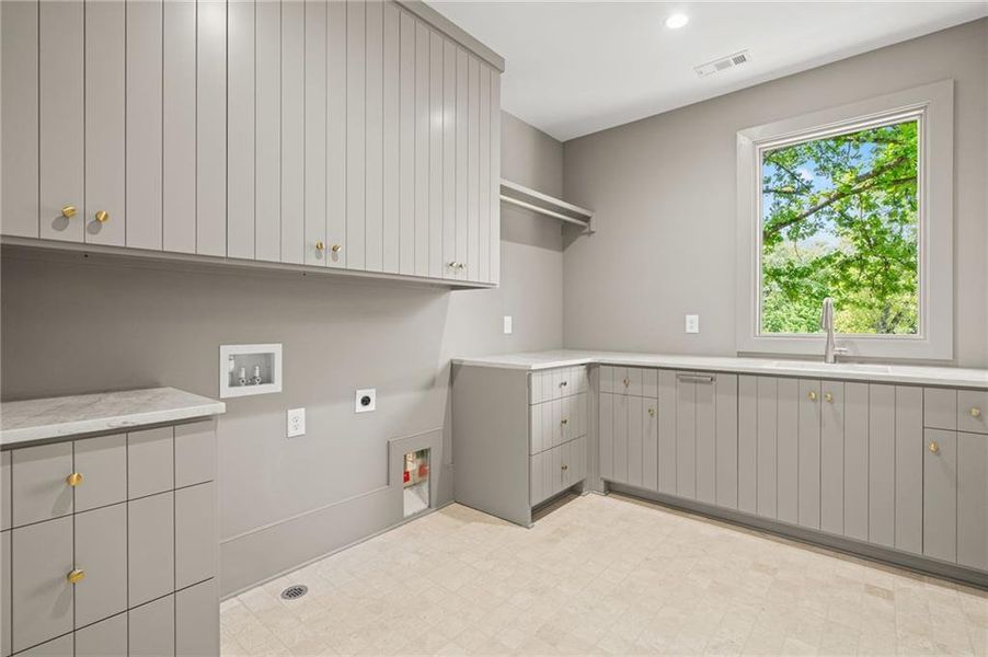 Furnished interior view inside a new home in , Brookhaven (Image 33).