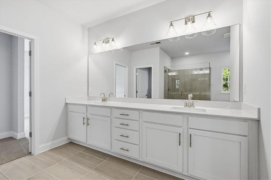 Furnished interior view inside a new home in Bradley Gin, Monroe (Image 40).