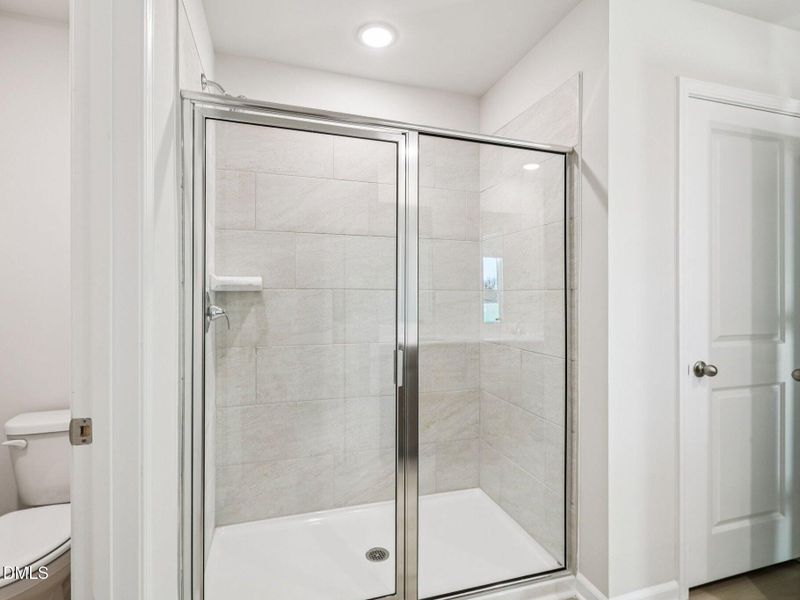 10 - Primary Bath 10 - Primary Bath