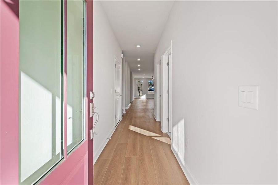 Spacious, unfurnished interior of a new home in , Cartersville (Image 17).