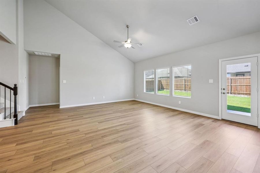 Photo is not of the actual home, but is an inspirational photo of builder’s model home and may depict options, furnishings, and/or decorator features that are not included. Photo is not of the actual home, but is an inspirational photo of builder’s model home and may depict options, furnishings, and/or decorator features that are not included.