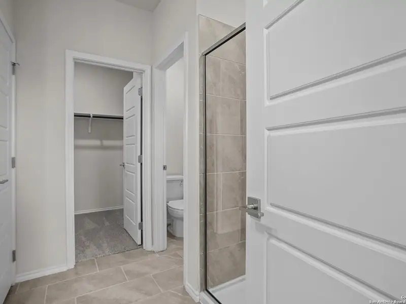 Furnished interior view inside a new home in Comanche Ridge, San Antonio (Image 10).
