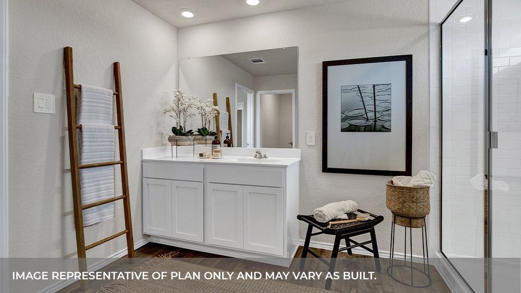 Furnished interior view inside a new home in Arroyo Ranch, Seguin (Image 34).