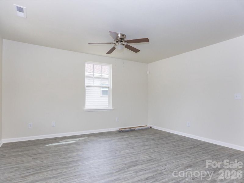Spacious, unfurnished interior of a new home in , Statesville (Image 14).