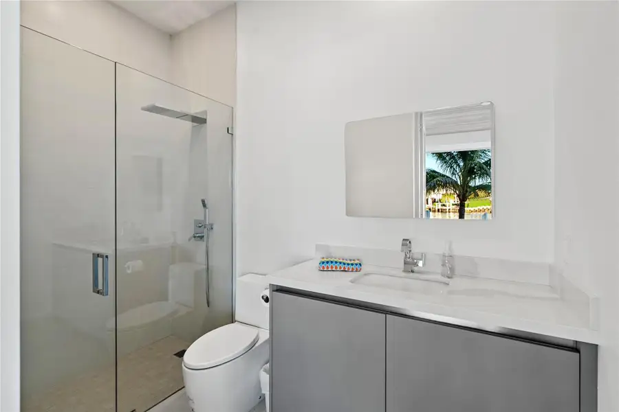 Furnished interior view inside a new home in , Pompano Beach (Image 5).