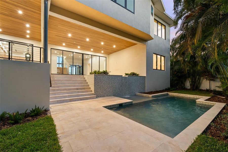 Exterior details and patio area of a home in , Tampa (Image 31).