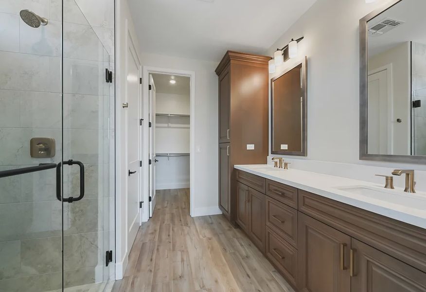 Trilogy Ridgecrest Flourish HS 132 Primary Bath - 10 of 13 Trilogy Ridgecrest Flourish HS 132 Primary Bath - 10 of 13