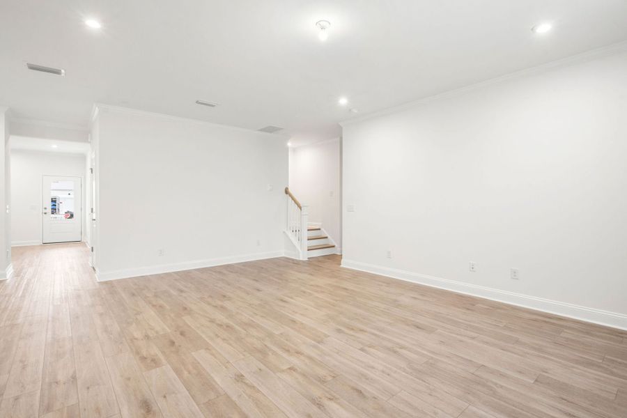 Spacious, unfurnished interior of a new home in Salem Bay, Beaufort (Image 40).