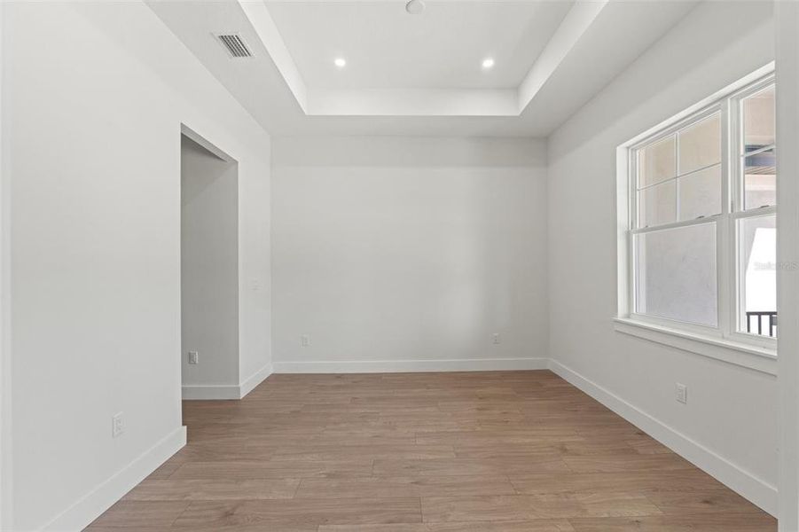 Spacious, unfurnished interior of a new home in Southern Hills Plantation, Brooksville (Image 40). Spacious, unfurnished interior of a new home in Southern Hills Plantation, Brooksville (Image 40).