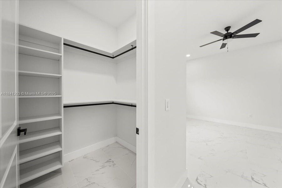 Spacious, unfurnished interior of a new home in , Cape Coral (Image 21). Spacious, unfurnished interior of a new home in , Cape Coral (Image 21).