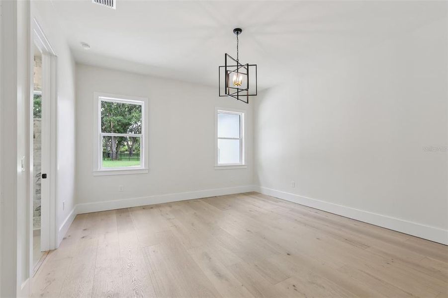 Spacious, unfurnished interior of a new home in , Lutz (Image 49).