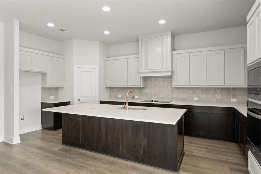 478 Red Maple- Kitchen-3