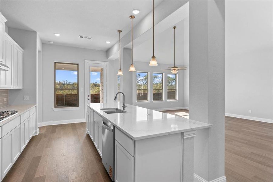 DAL_Solterra_Knox_2004 Diamond Cove (13)